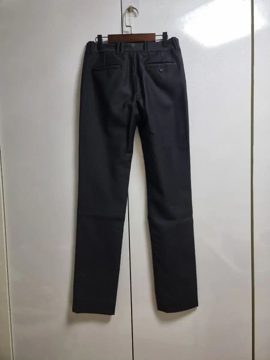 NEIL BARRETT ニール バレット ブラック 冬用 スラックス 28インチ ストレート フィット