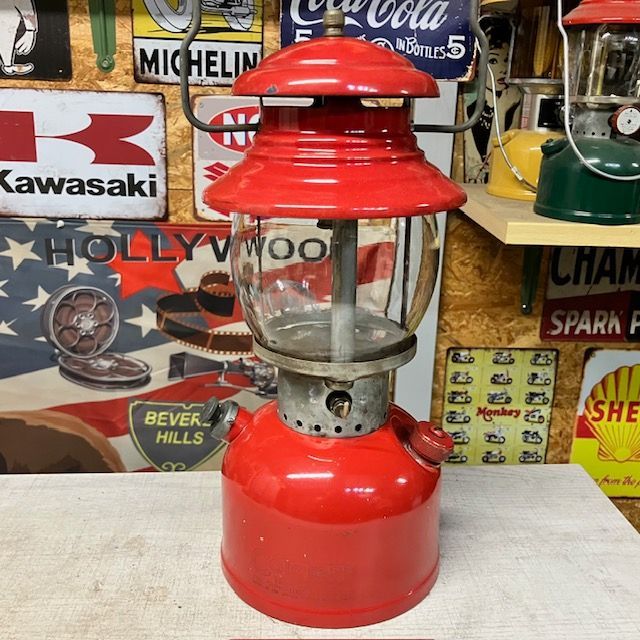 コールマン Coleman ランタン 1954年8月 200A イエローボーダー 美品 コールマン Coleman ランタン 1954年8月 200A イエローボーダー 美品
