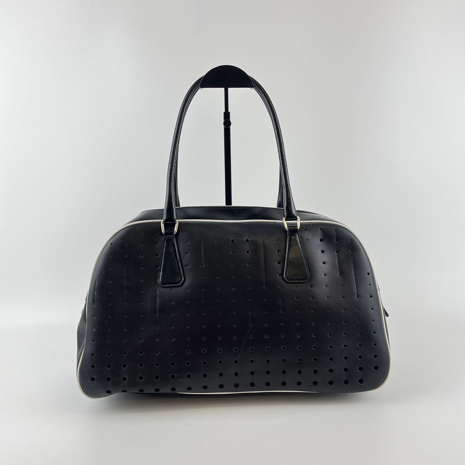 中古】PRADA プラダ 本革パンチング ハンドバッグ ショルダーバッグ