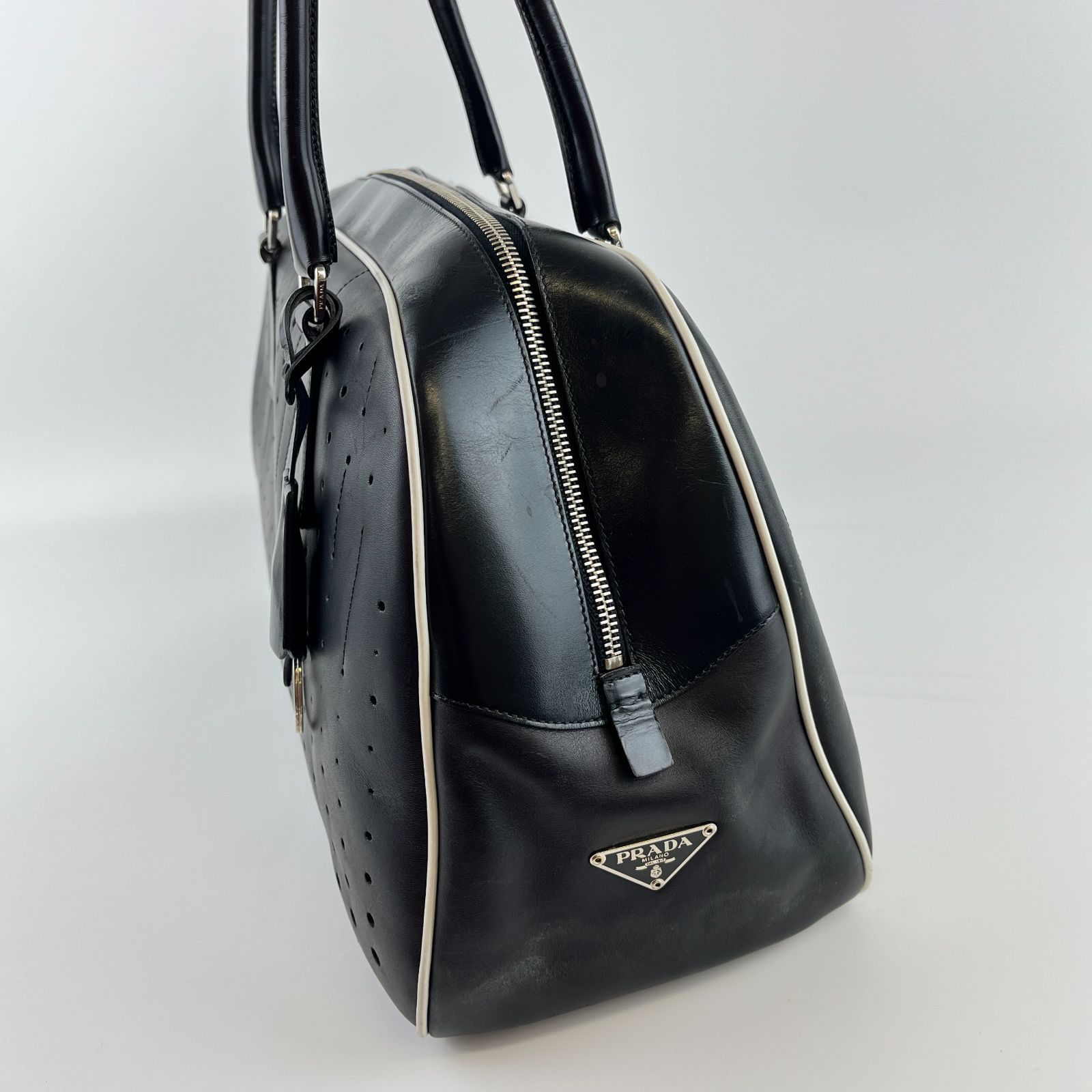 中古】PRADA プラダ 本革パンチング ハンドバッグ ショルダーバッグ