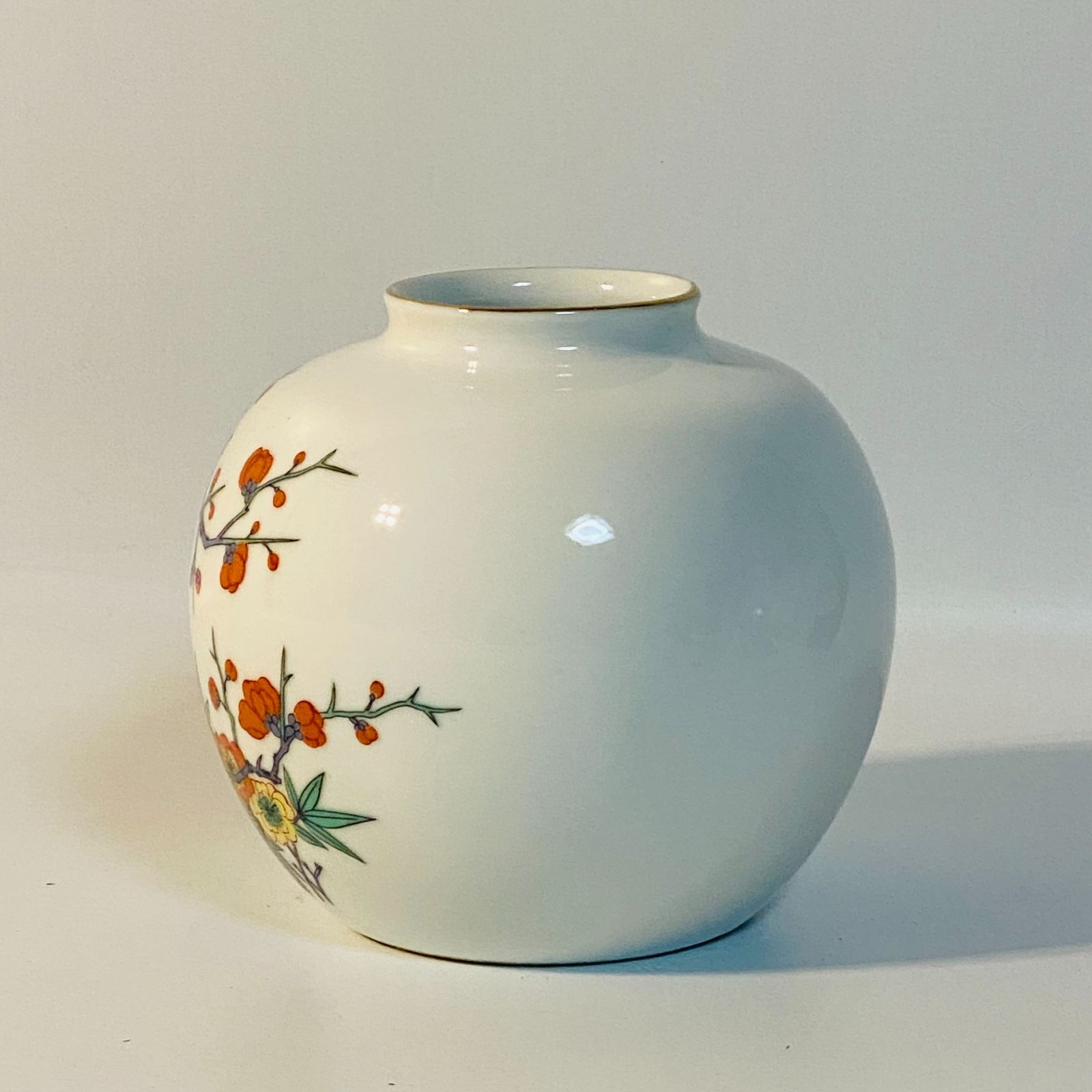 有田焼 哲山 花瓶 花柄 花器 華道 お花 和柄 生け花 ② 送料込み