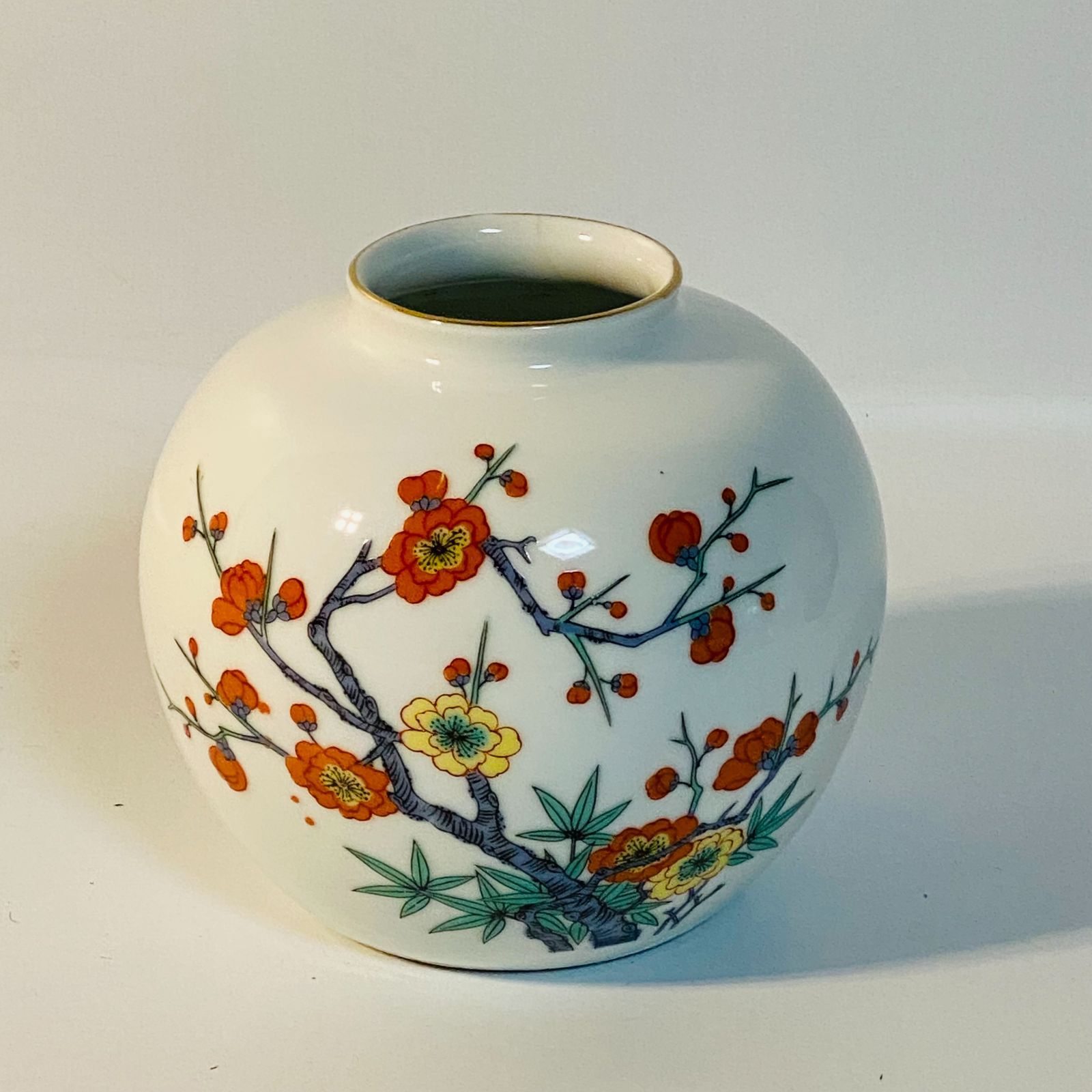 有田焼 哲山 花瓶 花柄 花器 華道 お花 和柄 生け花 ② 送料込み