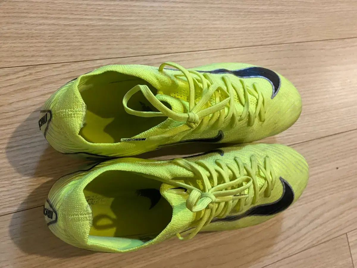 ナイキ マーキュリアル ベイパー 16エリート