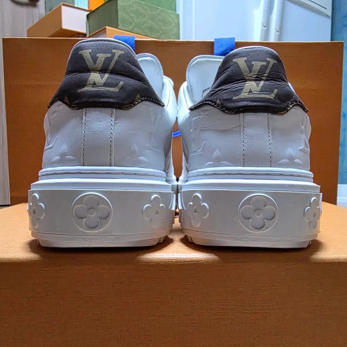  ルイヴィトン タイム アウト レディース スニーカー 35 5 225 230 最新 フラットシューズ バレエシューズ パンプス