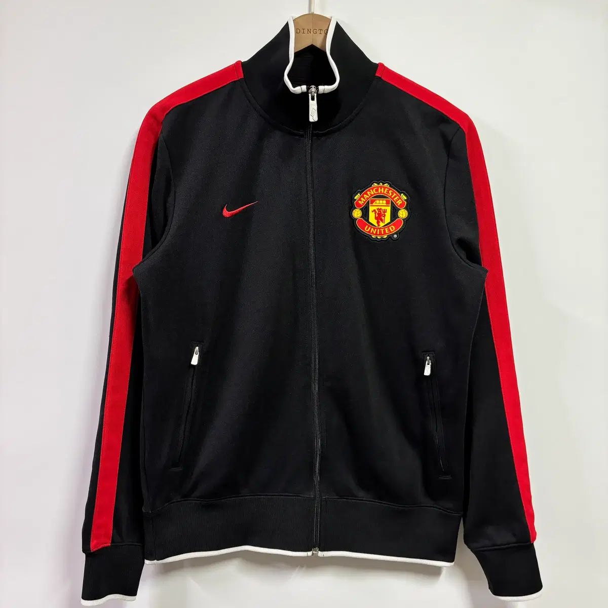 L NIKE マンチェスター・ユナイテッドFC トラック ジャケット - メルカリ