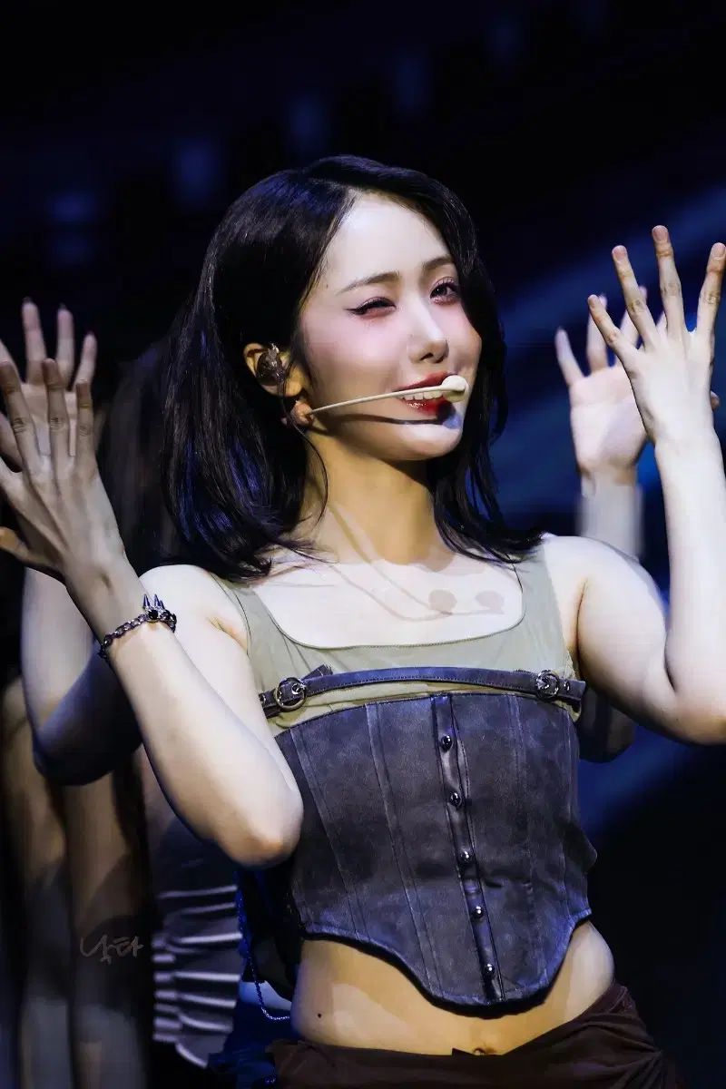 服含む) GFRIEND（ジーフレンド） VIVIZ（ビビジ） シンビ(SINB) 女神