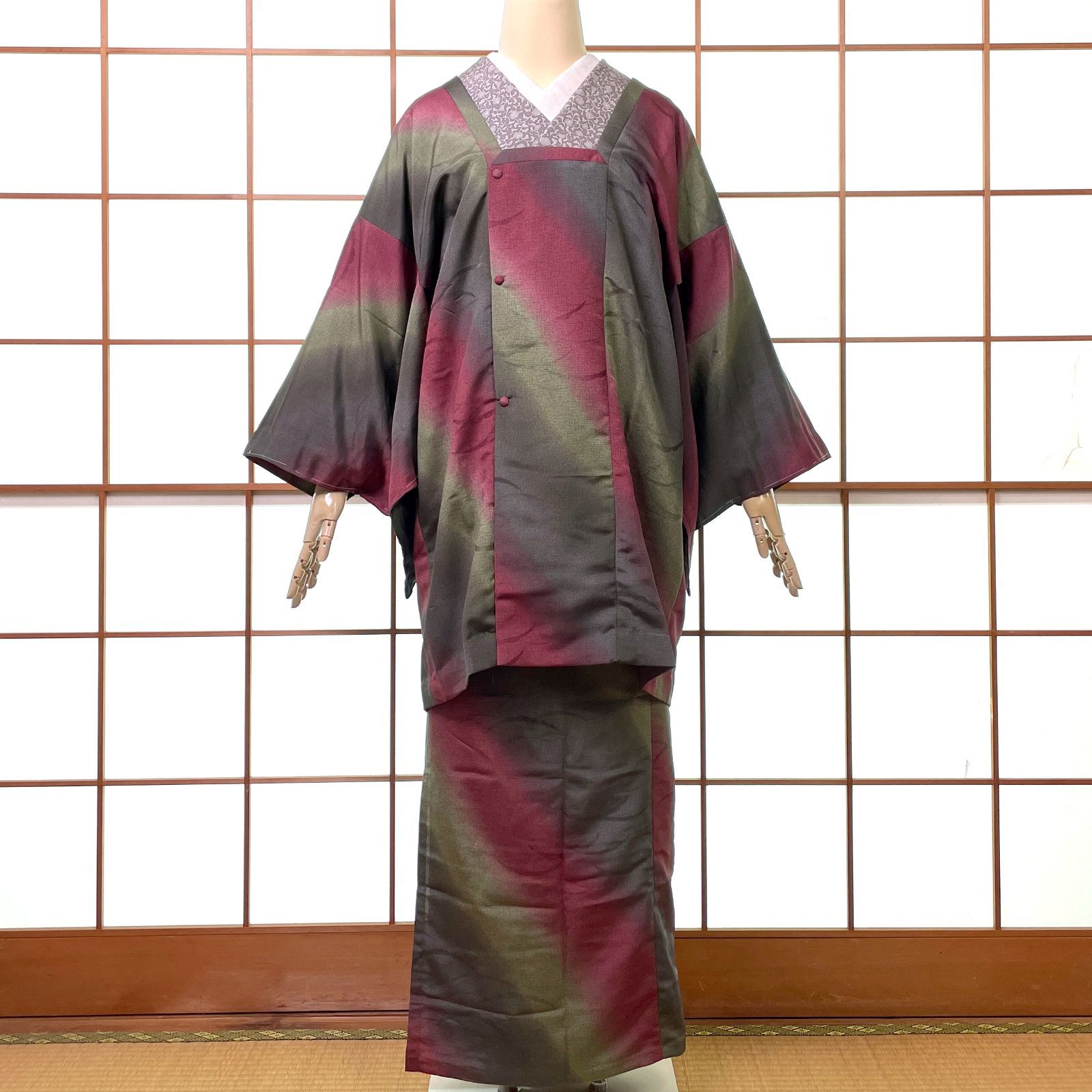 雨コート 二部式 塵よけ ポリエステル 斜め縞 芝草 抹茶と小豆のぼかし 収納袋付き 着物 kimonolove オゾン消臭サービス A-2589