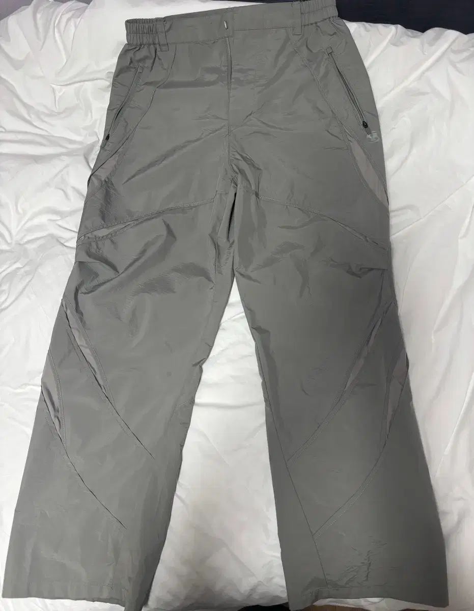 サンサンギアー SAN GEAR シーシー パンツ ベージュ グリーン 23 FW