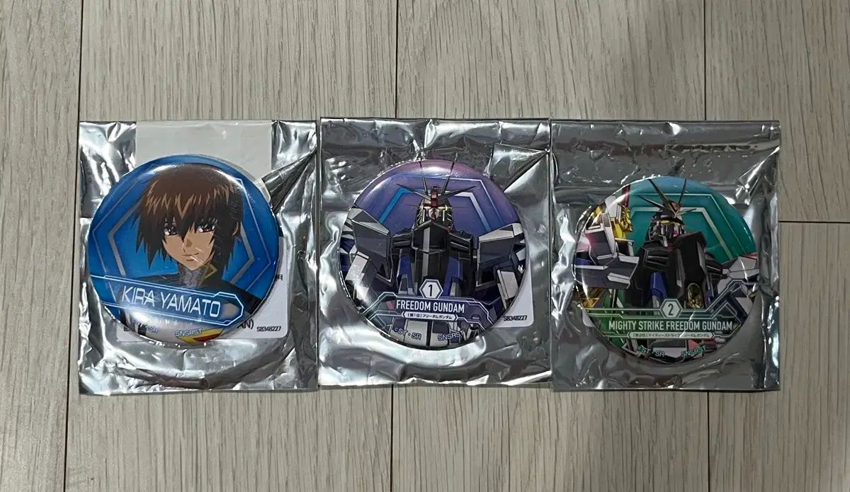 機動戦士ガンダムSEED 缶バッジ (キラ FREEDOM MYTEE FREEDOM) - メルカリ