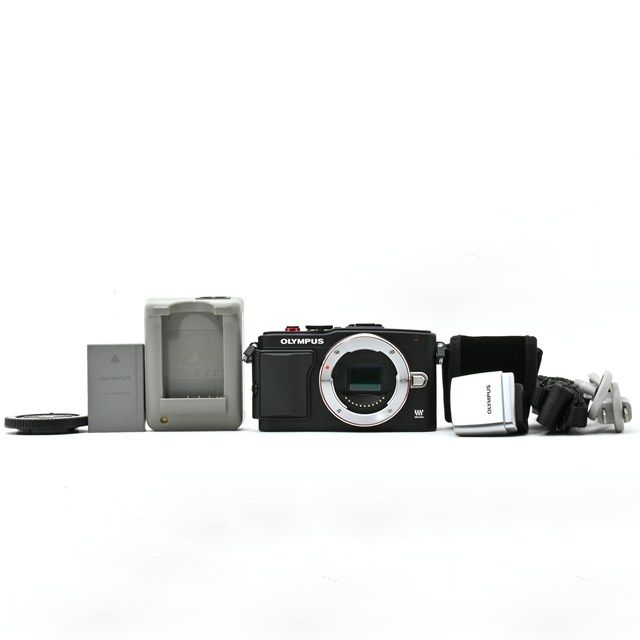 美品＞ OLYMPUS ミラーレス一眼 PEN Lite E-PL6 ボディ ブラック