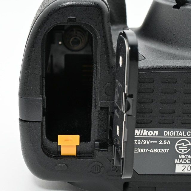 良品＞ Nikon D5300 ブラック｜2400万画素 一眼レフカメラ｜シャッター