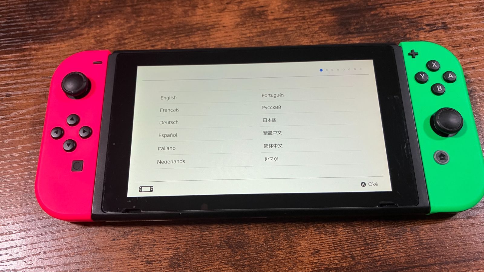 Nintendo Switch 2021 本体 ネオンピンク ネオングリーン SDカード256 GB Joy-Con充電グリップ