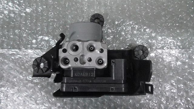 CB 250 R MC 52 1202 xxx の ABSユニット