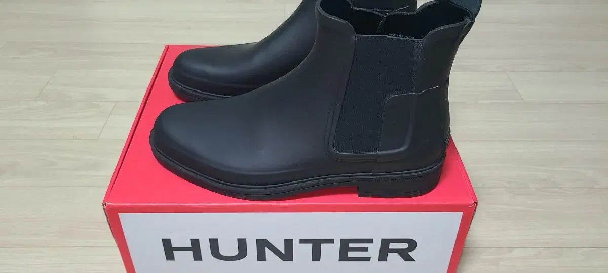 ハンター オリジナル リファインド チェルシー レインブーツ