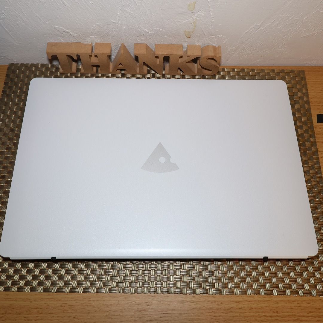 Win11公式対応8世代i7/メ16G/高速SSD512G/無線/カメラ/FHD - メルカリ