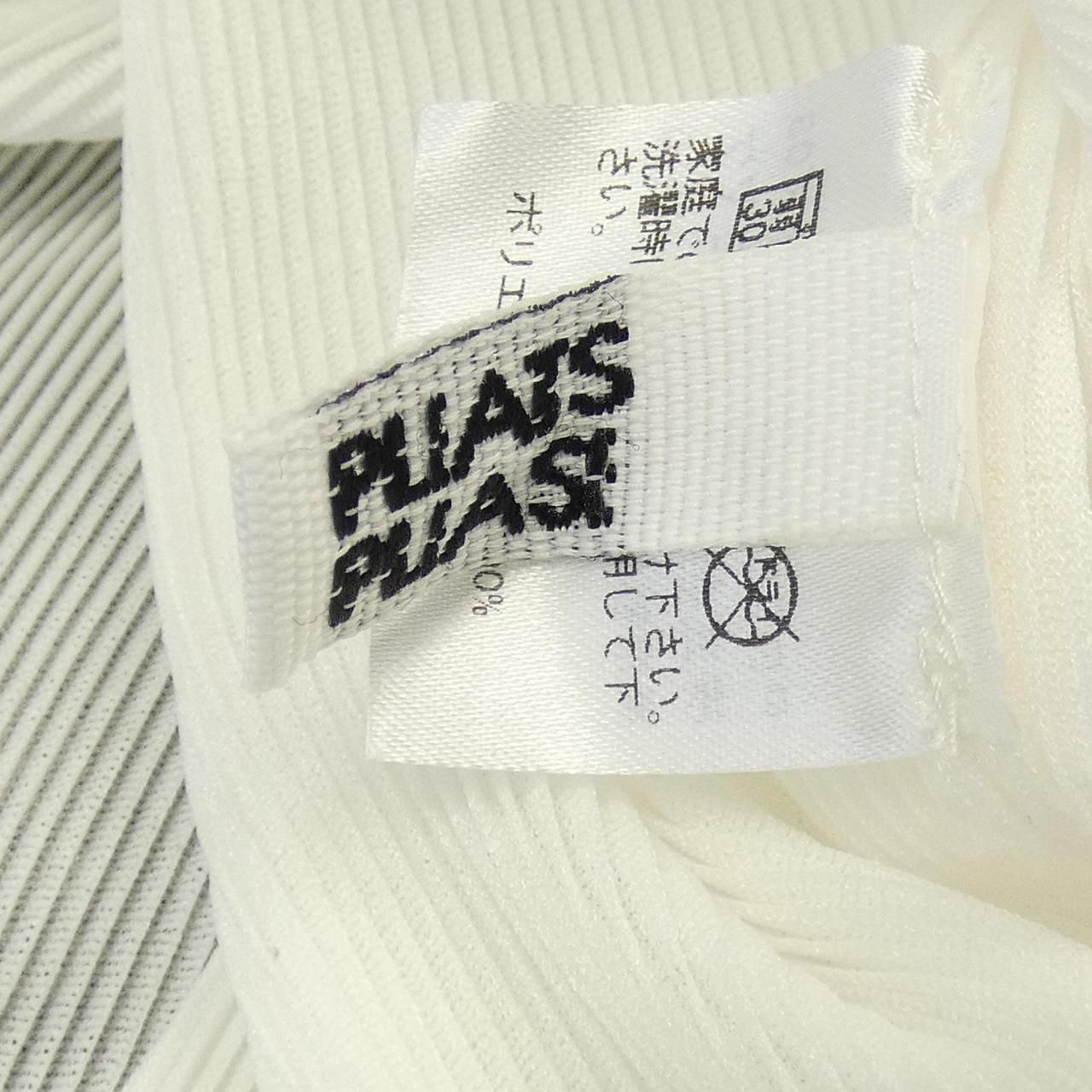 プリーツプリーズ PLEATS PLEASE PP55FK101 タンクトップ - メルカリ