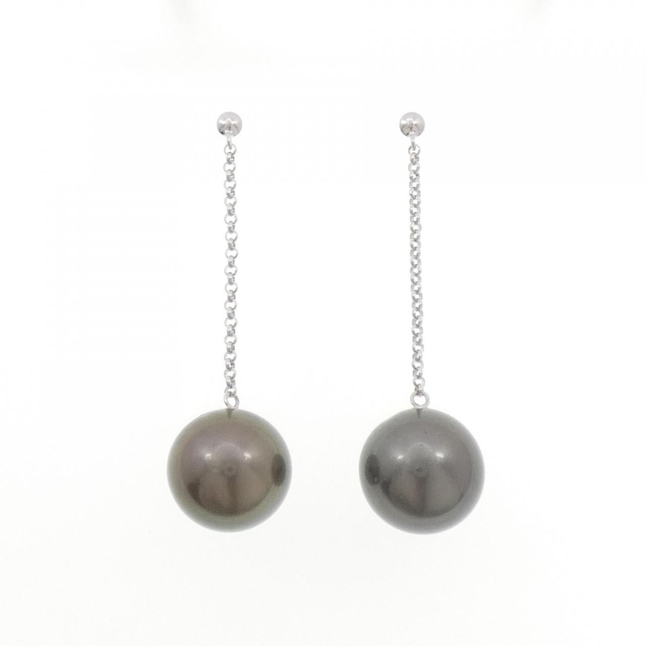 K 18 WG 黒蝶パール ピアス 13.5 mm