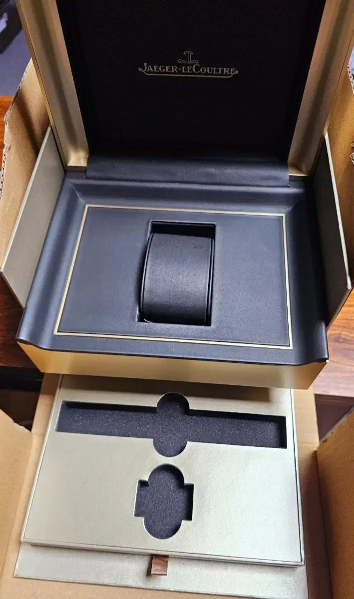 ジャガールクルト モデル ボックス