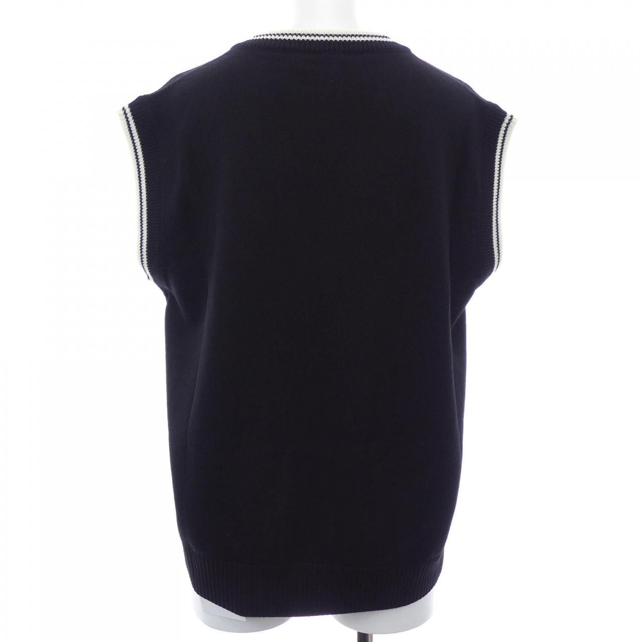 セリーヌ CELINE トリオンフ Vネックセーター ベスト