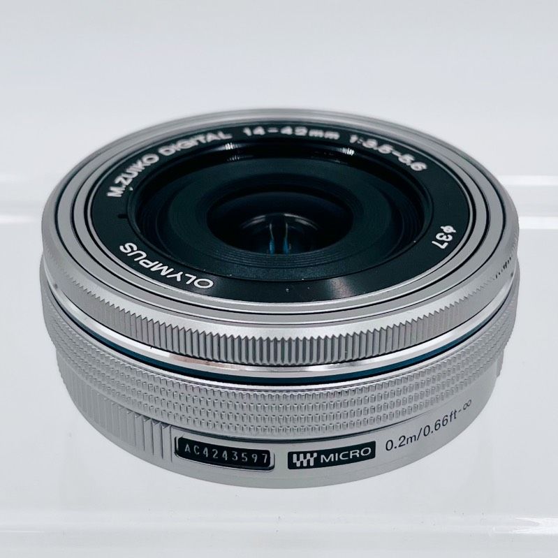 極美品】OLYMPUS 電動パンケーキレンズ M.ZUIKO 14-42mm F3.5-5.6 EZ