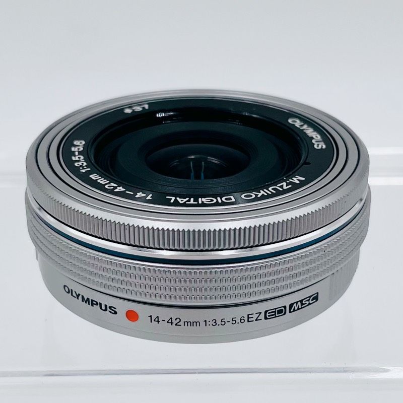 極美品】OLYMPUS 電動パンケーキレンズ M.ZUIKO 14-42mm F3.5-5.6 EZ