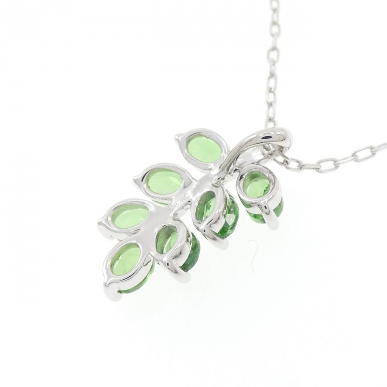 K18WG リーフ グリーンガーネット ネックレス 0.80CT - メルカリ