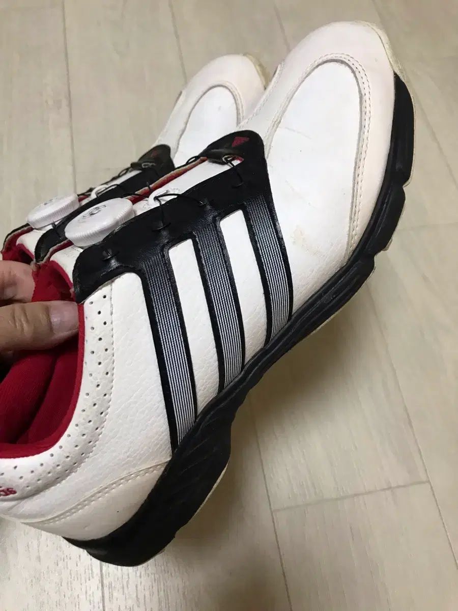 アディダス ゴルフシューズ