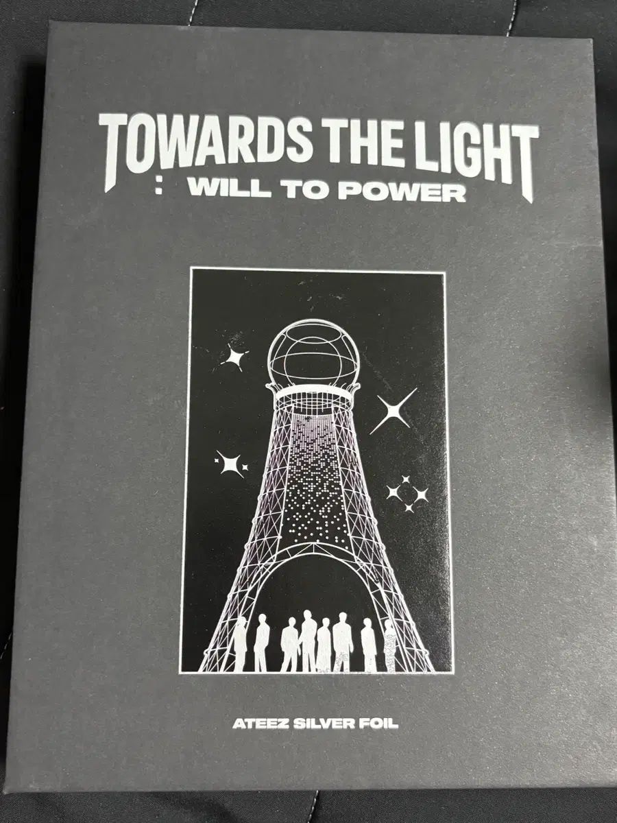 ATEEZ ウヨン 個人 シルバーフォイル Tシャツ
