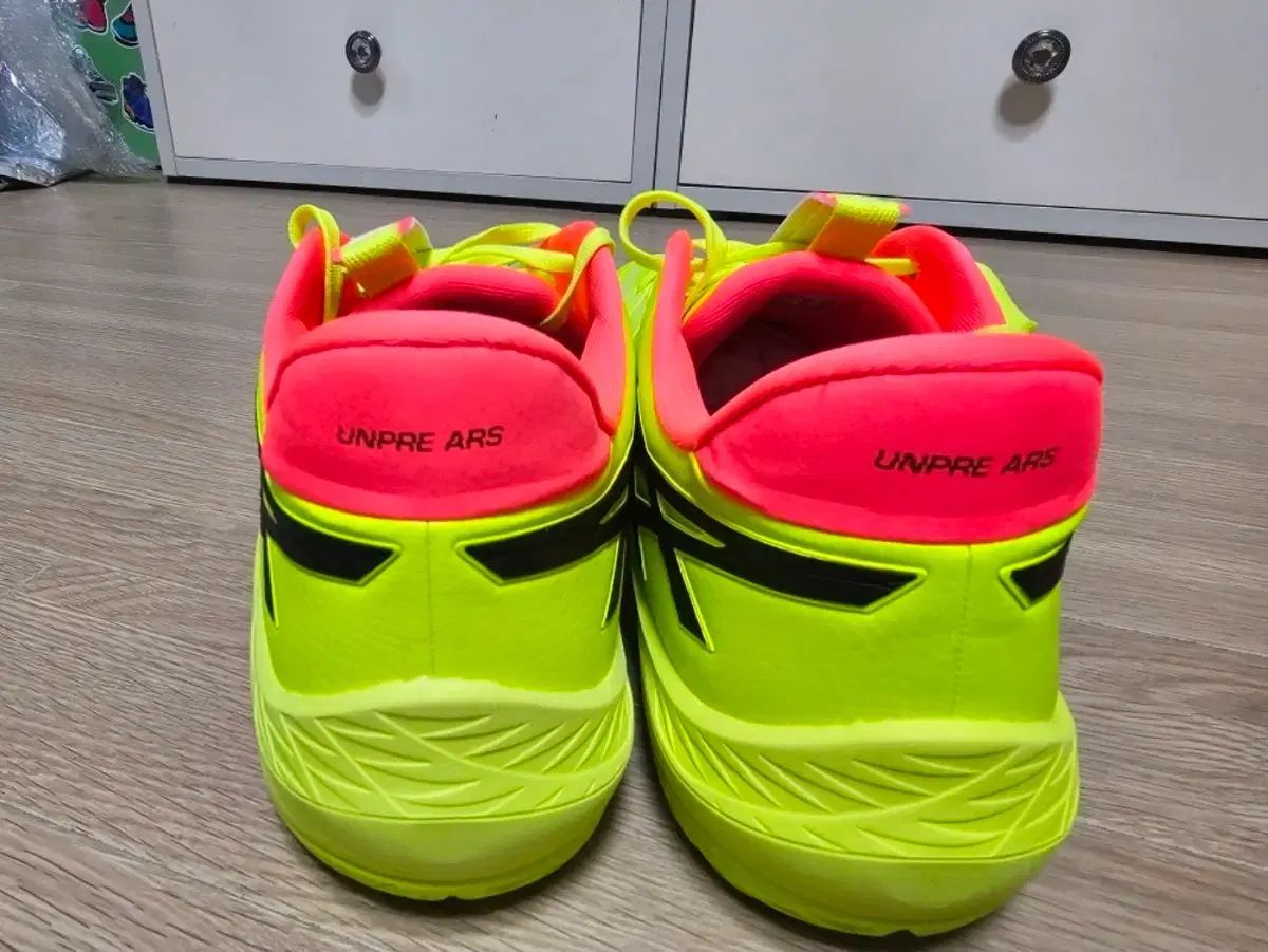 川村ゆき バスケットシューズ