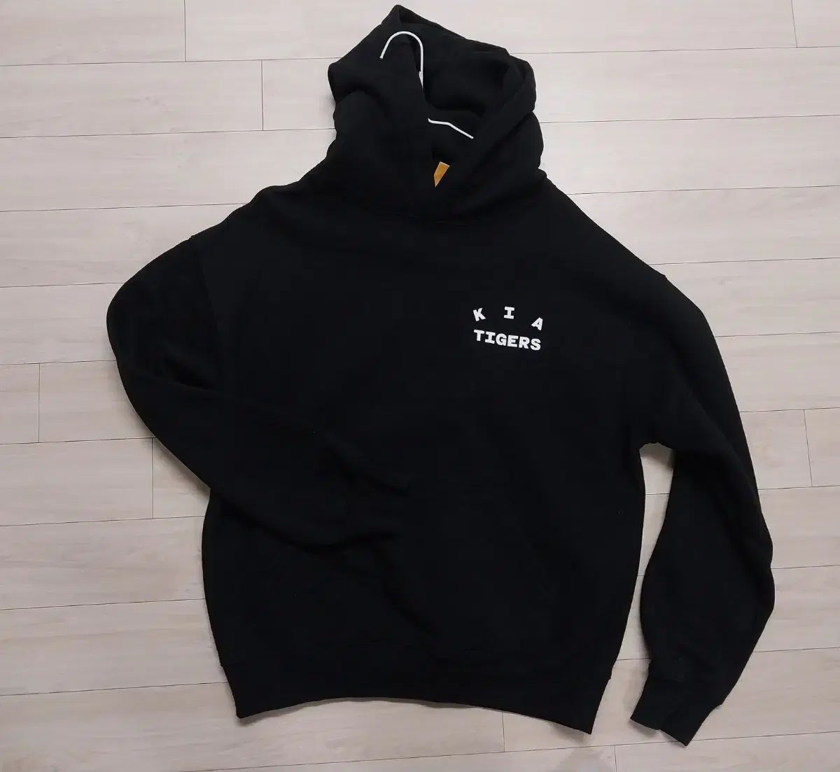 キア タイガース X IAB スタジオ WHO Tシャツ