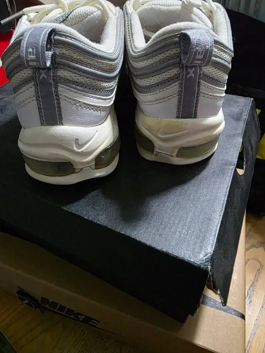 ナイキ エアマックス 97 白 スニーカー