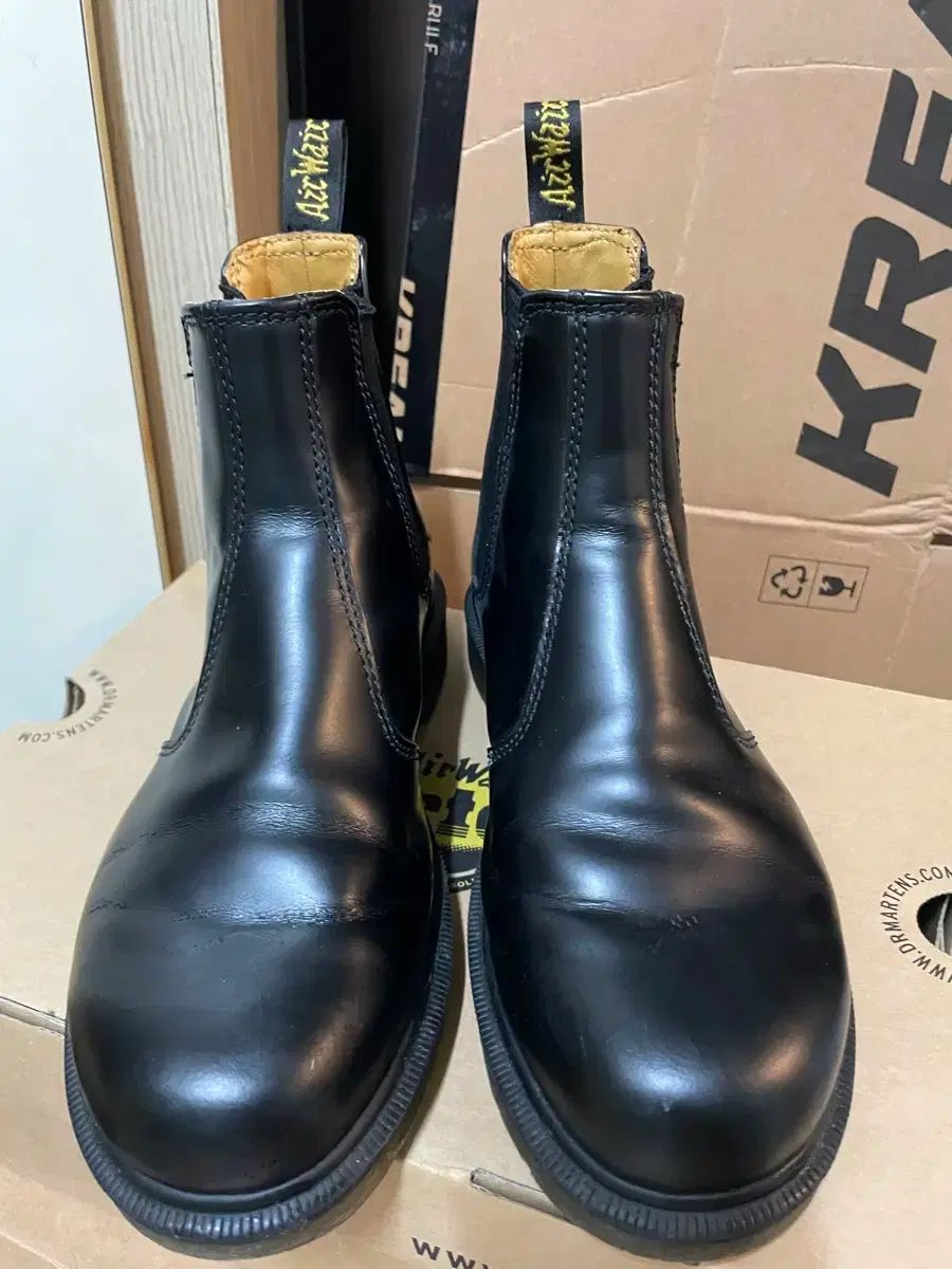 DR. MARTENS ドクターマーチン チェルシーブーツ UK5 240 - メルカリ