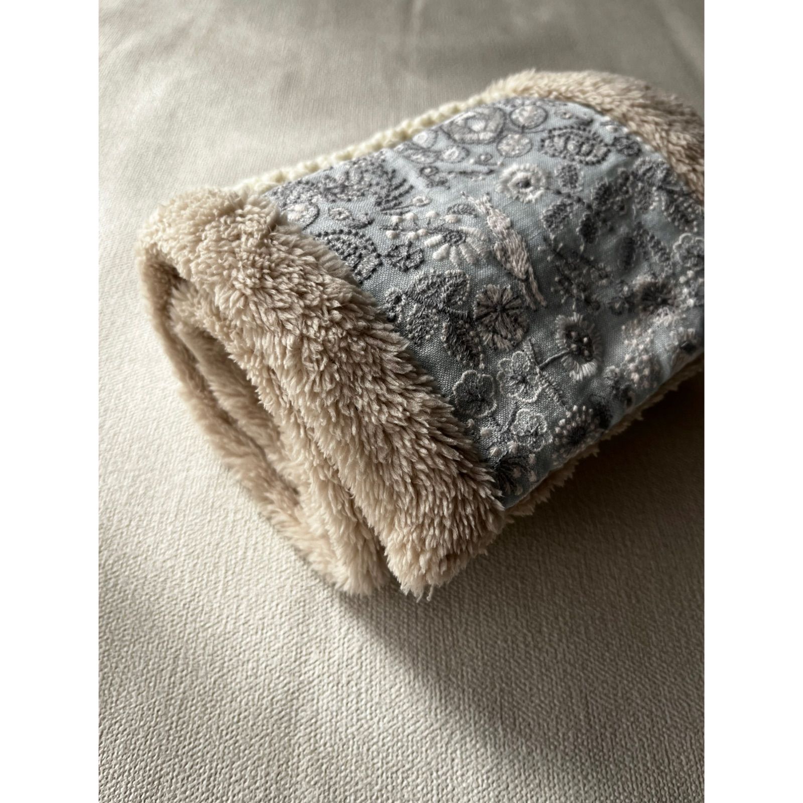 マフラータイプ】celebrate・tambourineのネックウォーマー ミナ