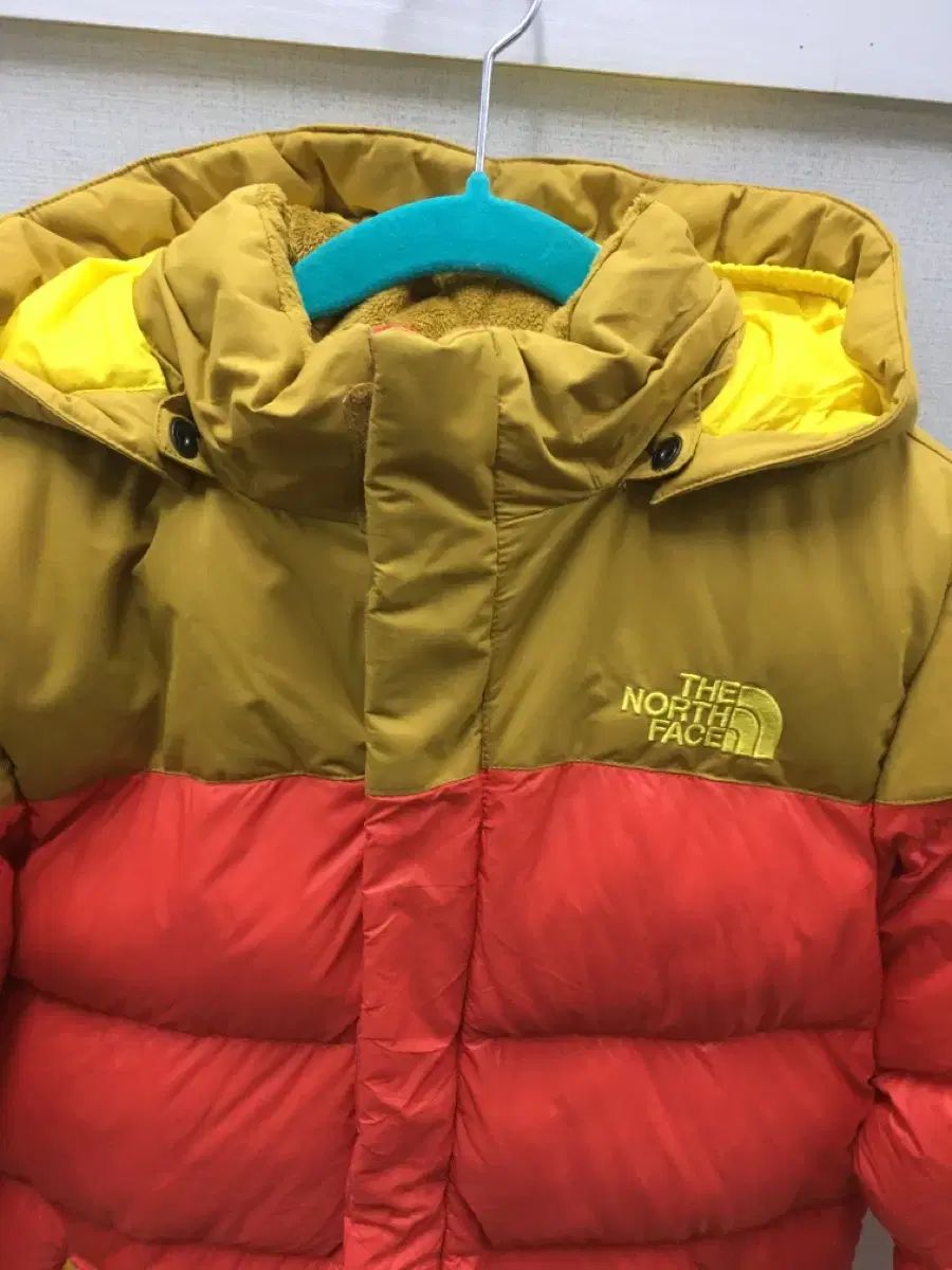 キッズ130号 THE NORTH FACE ザノースフェイス オレンジ カーキ ダウンジャケット ショートダウン