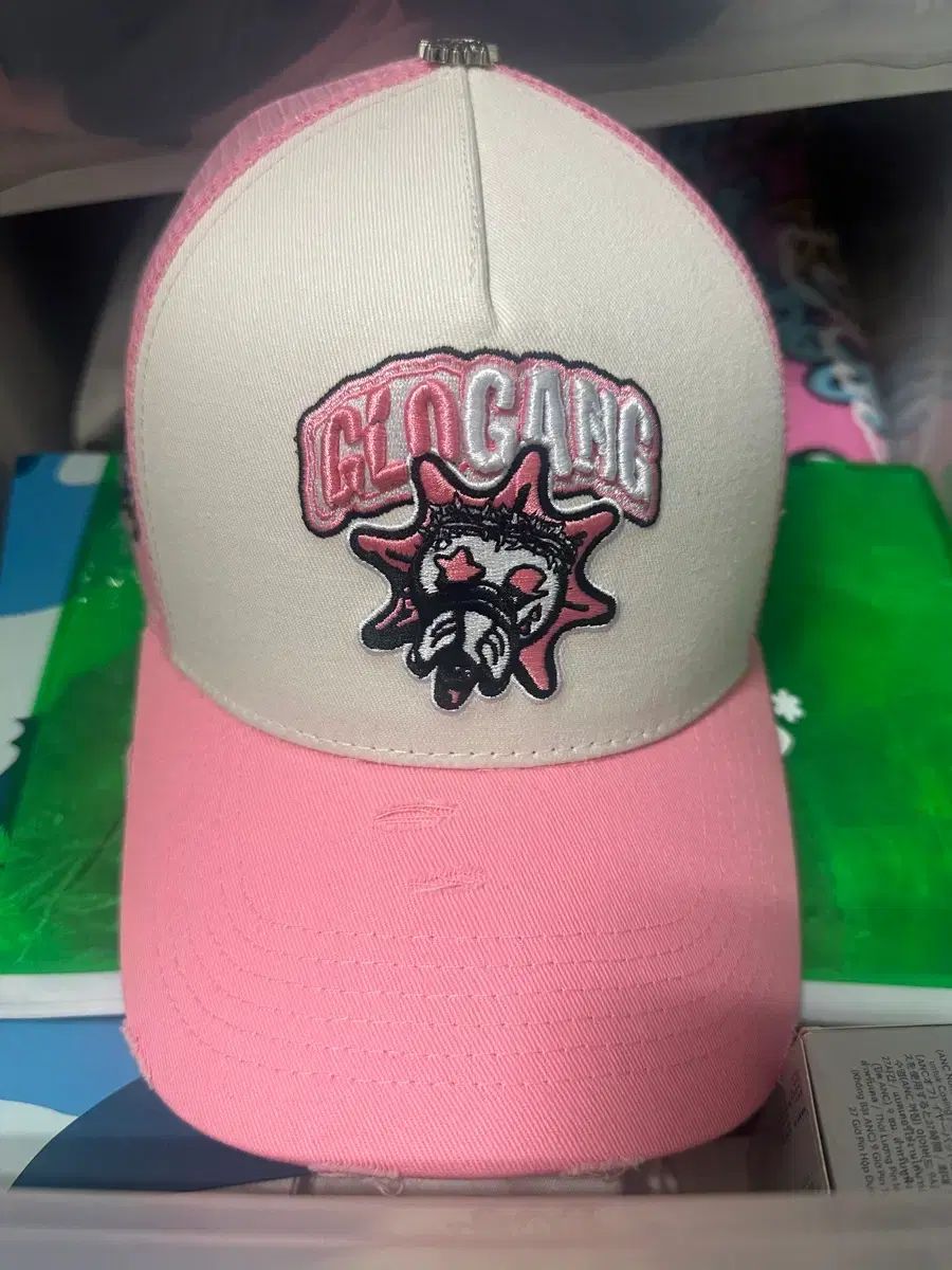 ✴︎新品✴︎GLOGANG 刺繍 PINK メッシュロゴキャップ ゴロギャン ベビーピンク ロゴキャップ メッシュキャップ 新品 glogang
