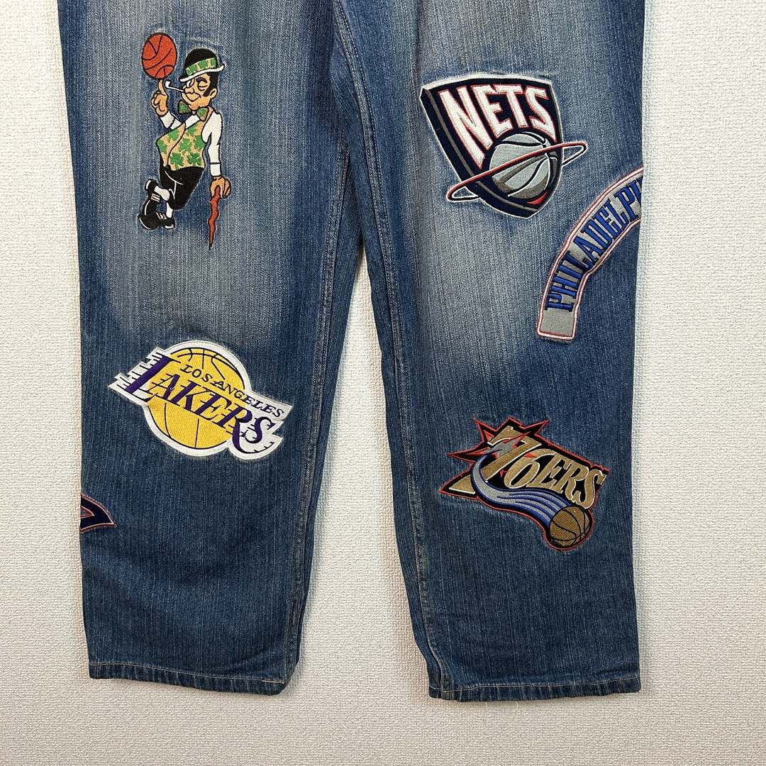UNK アンク デニムパンツ ジーンズ NBAチームロゴ ワッペン 刺繍