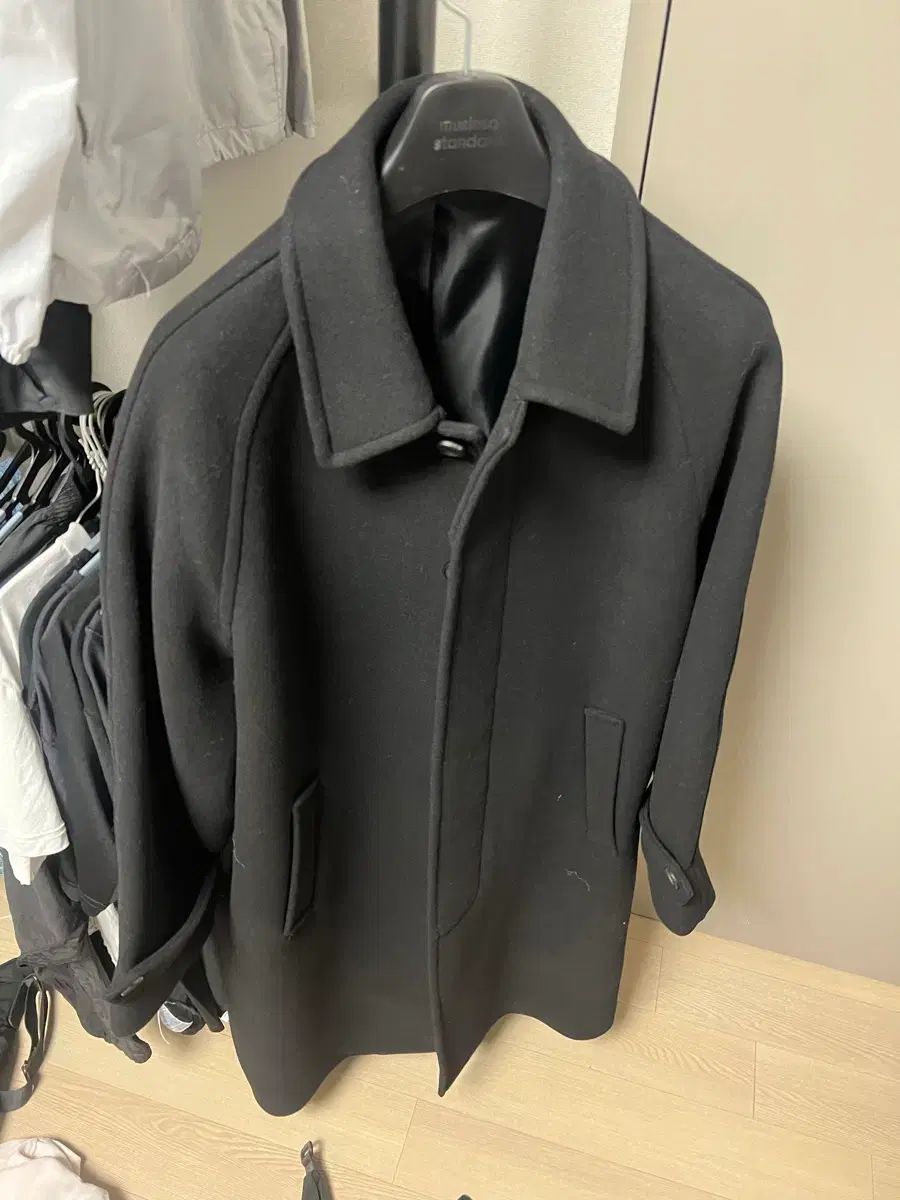 イ ドヒョン PICK カシミア ブレンド オーバーサイズ バルマカーン コート ブラック