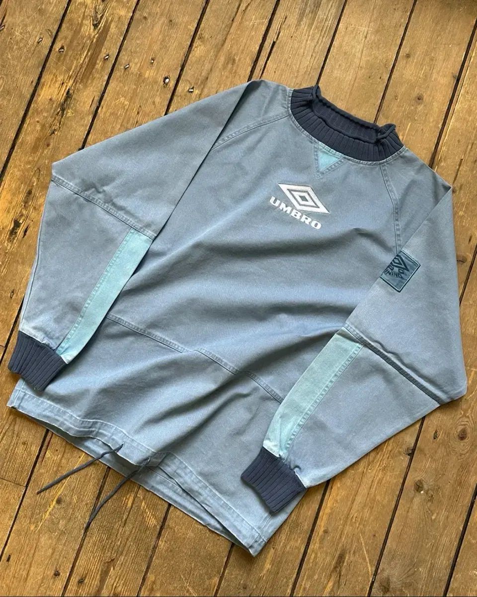 アンブロ ドリルトップ Lサイズ - メルカリ