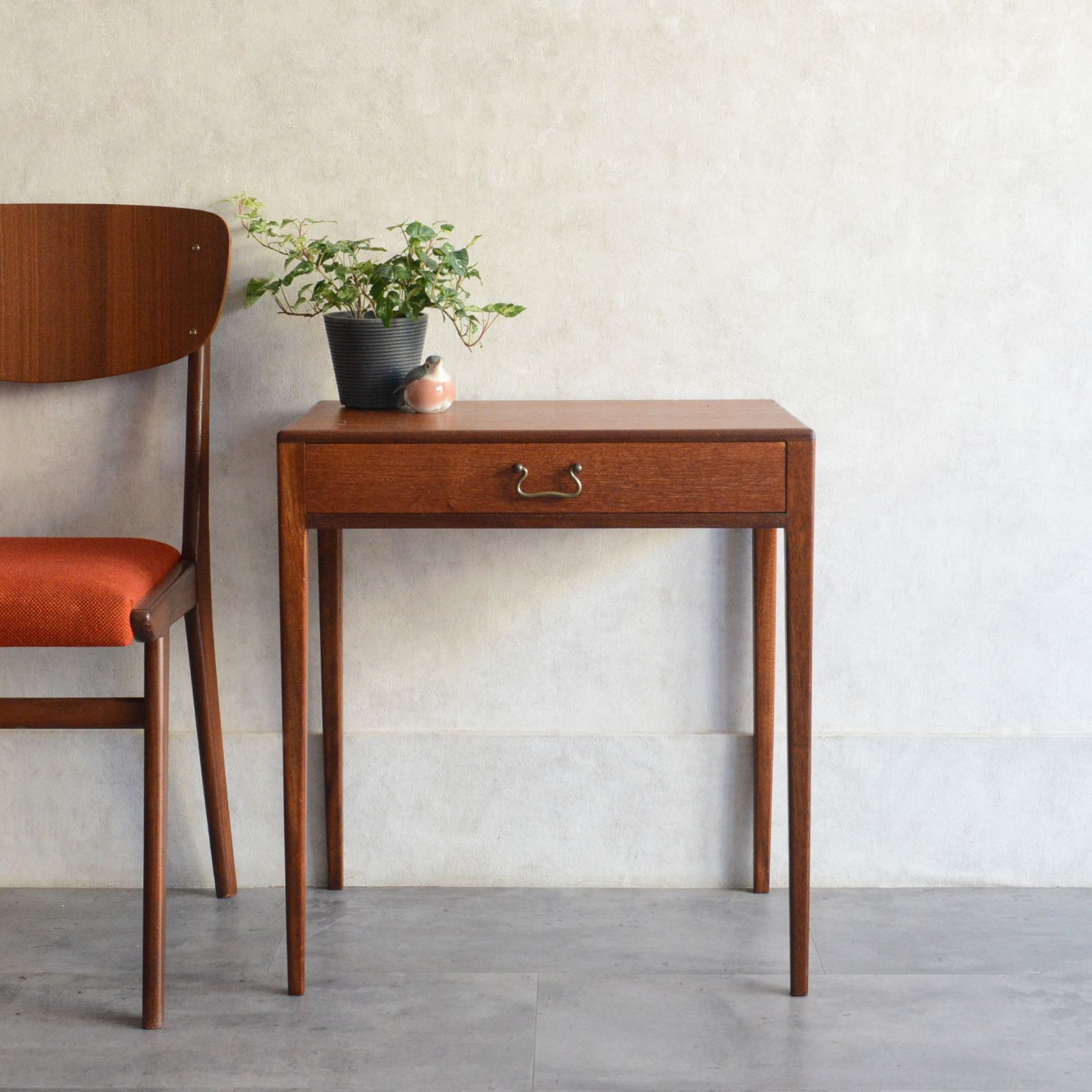 デンマーク 北欧ヴィンテージ チーク サイドテーブル トローリー 北欧家具 棚付 デンマーク 北欧ヴィンテージ チーク サイドテーブル 抽斗付 北欧家具