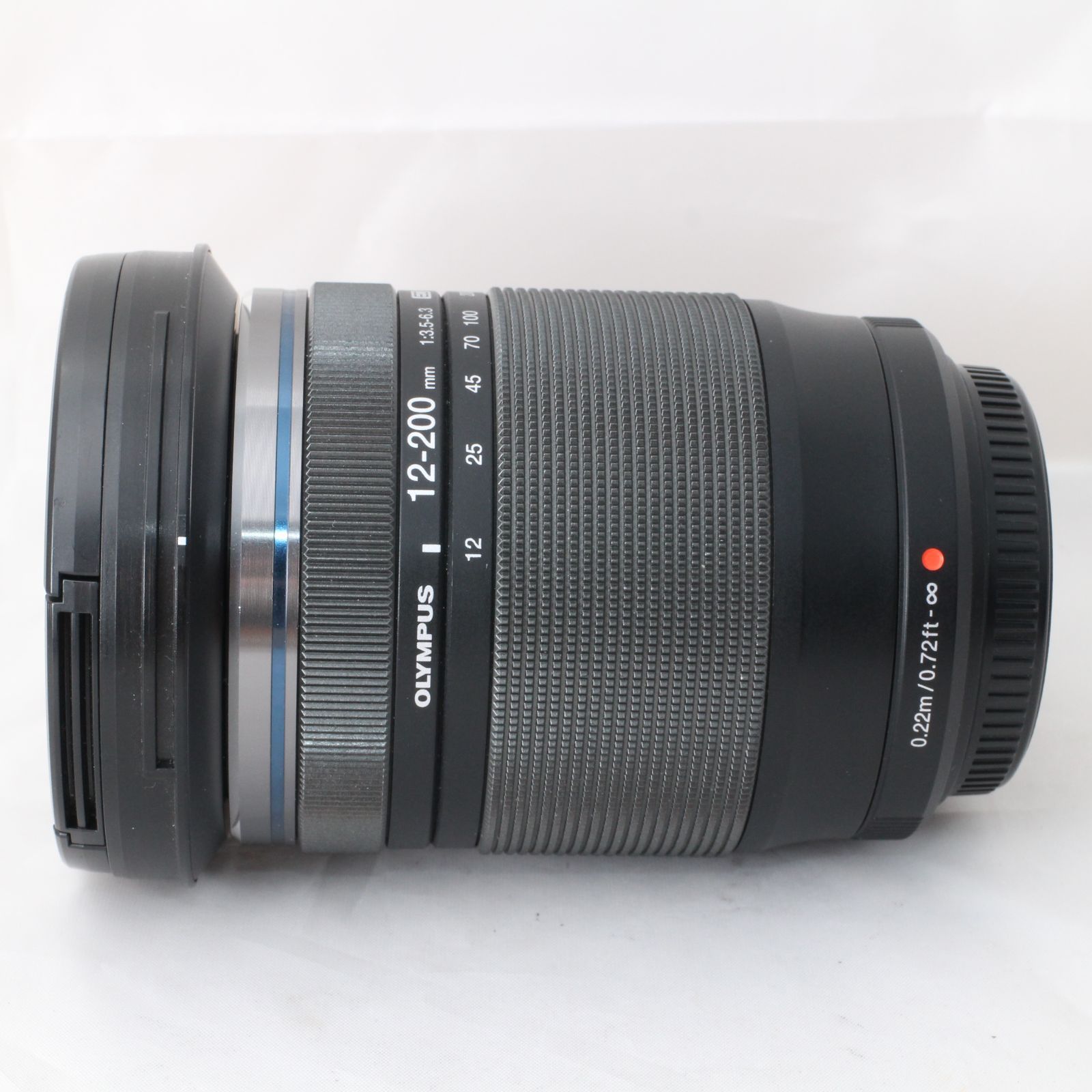 高倍率ズームレンズ