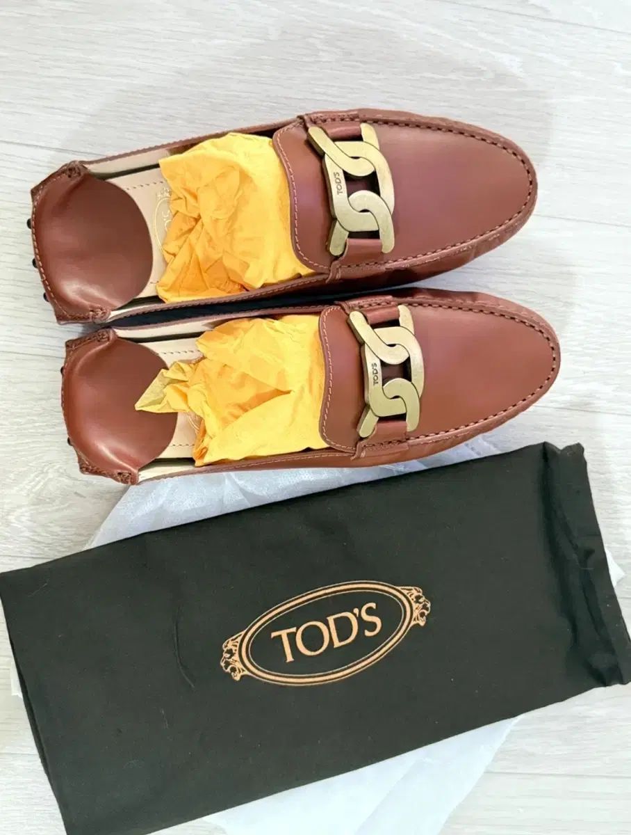 TOD S トッズ ローファー ミュール