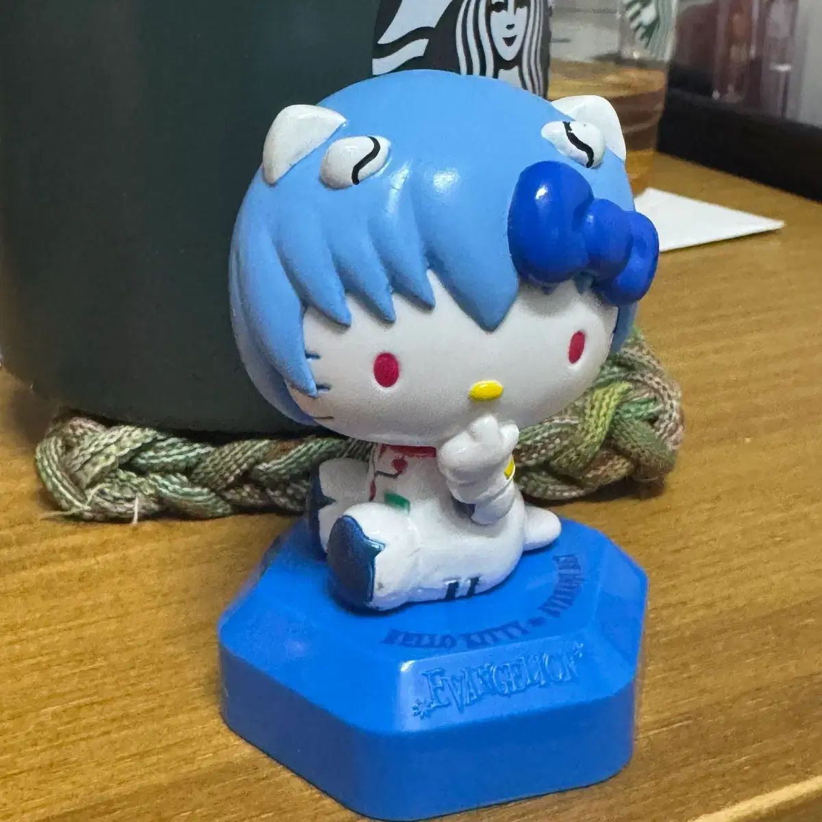 エヴァンゲリオン ハローキティ コラボ フィギュア - メルカリ