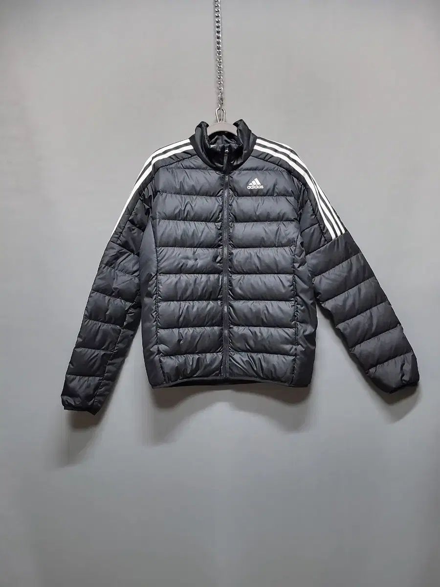 アディダス 3本線 ダウン ブラック