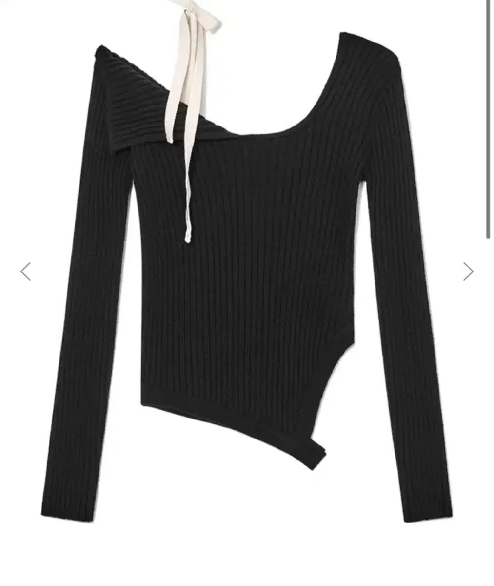 グロウニー アイサ オフショルダー ニット