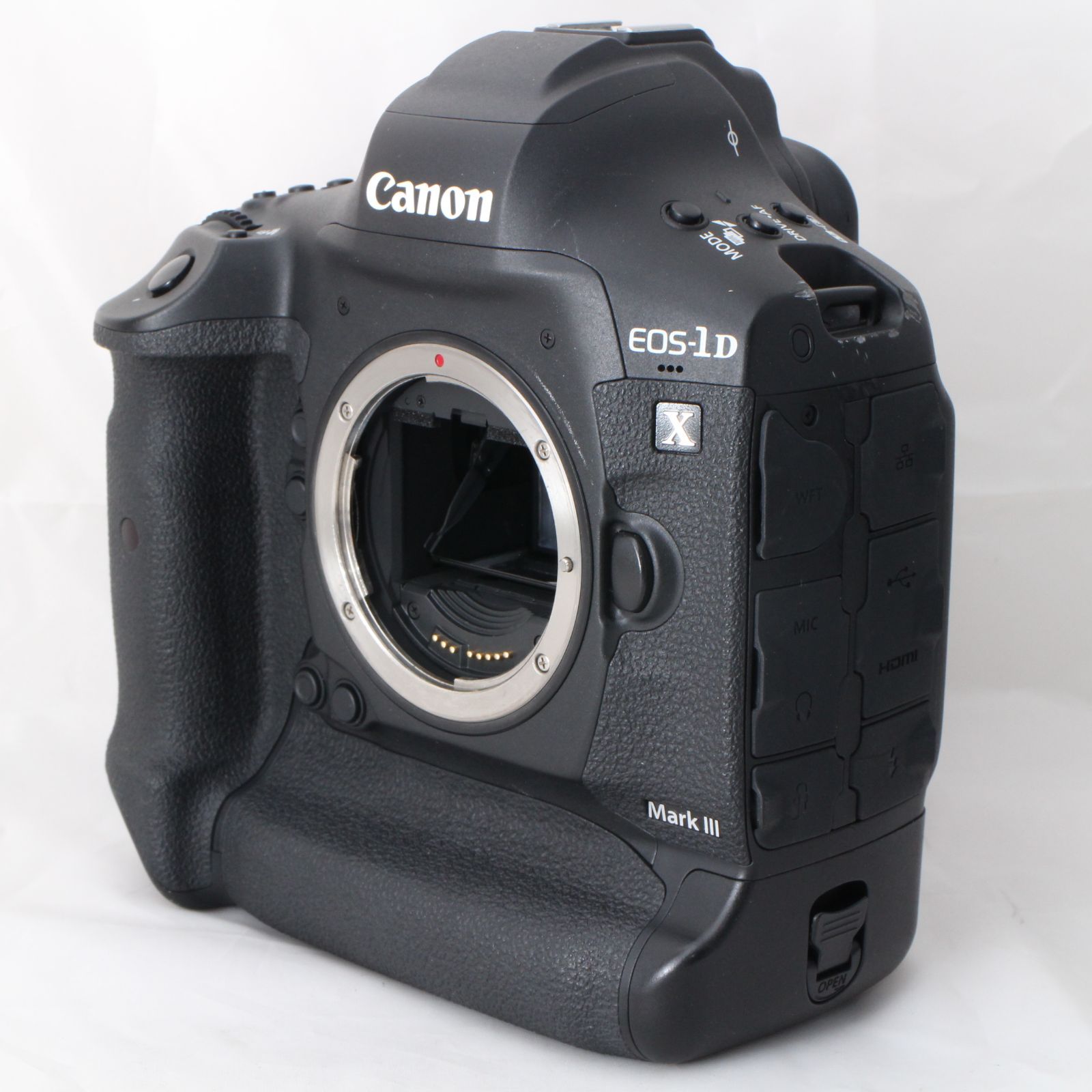 ショット数49000 Canon デジタル一眼レフカメラ EOS 1 D X Mark III ボディー DXMK 3 キヤノン 4408