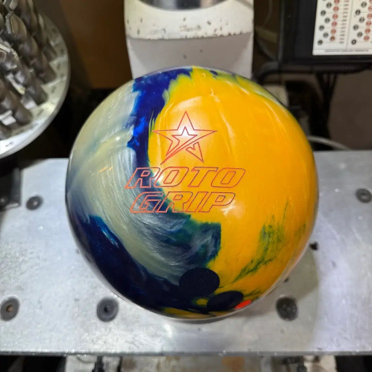 지공비 イベント ロトグリップ MVP パール 13パウンド 球