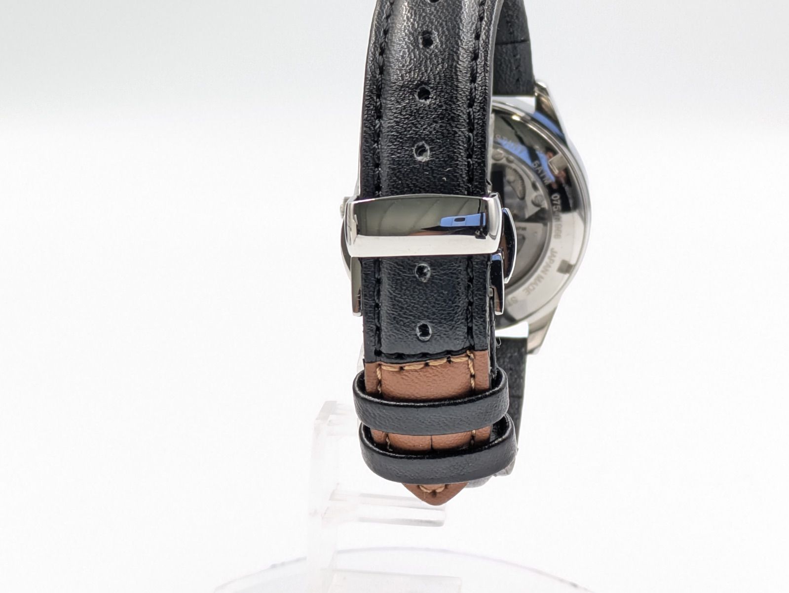 ブラックレザー