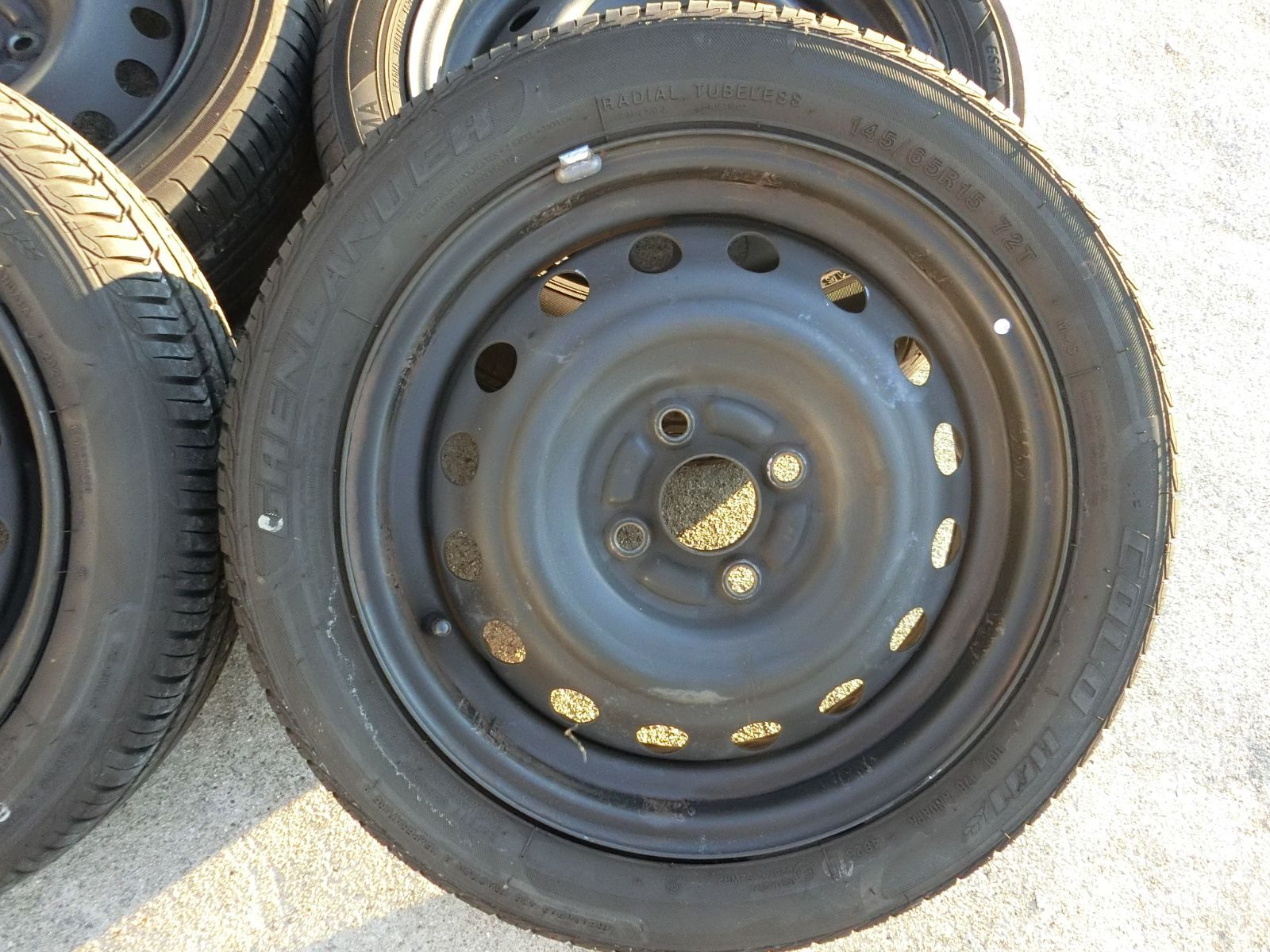  896 15インチ スチールホイール 4穴 4本セット 145 65 R 15 175 55 三菱 アイ HA 1 W 外し 15インチ タイヤ ホイールセット