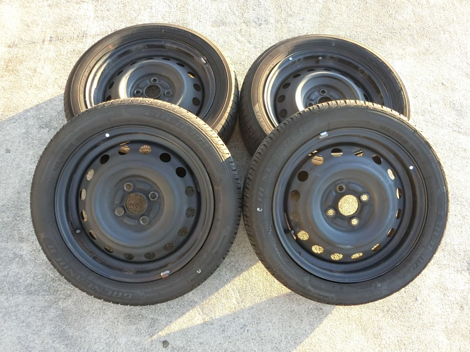 896 15インチ スチールホイール 4穴 4本セット 145 65 R 15 175 55 三菱 アイ HA 1 W 外し