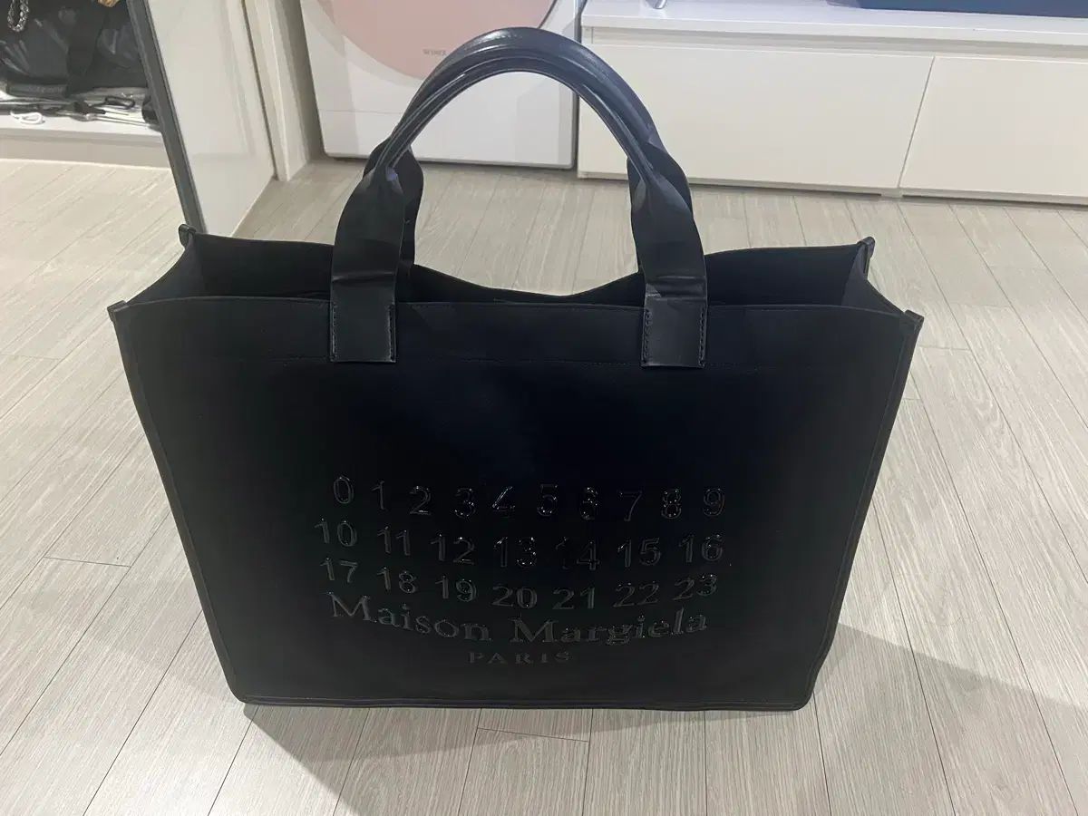 メゾン マルジェラ ブラック ショッパーバッグ